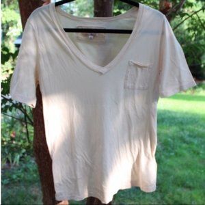 Gap Faded V-Neck Tee inPeach Martini